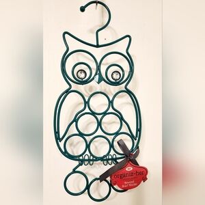 Owl Scarf Hanger Closet Organizer stone Eyes Black Metal Wall Display Rack